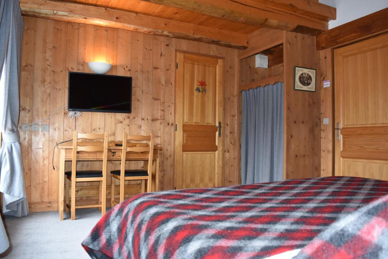 לה סזי Le Chalet D'Eleonore מראה חיצוני תמונה