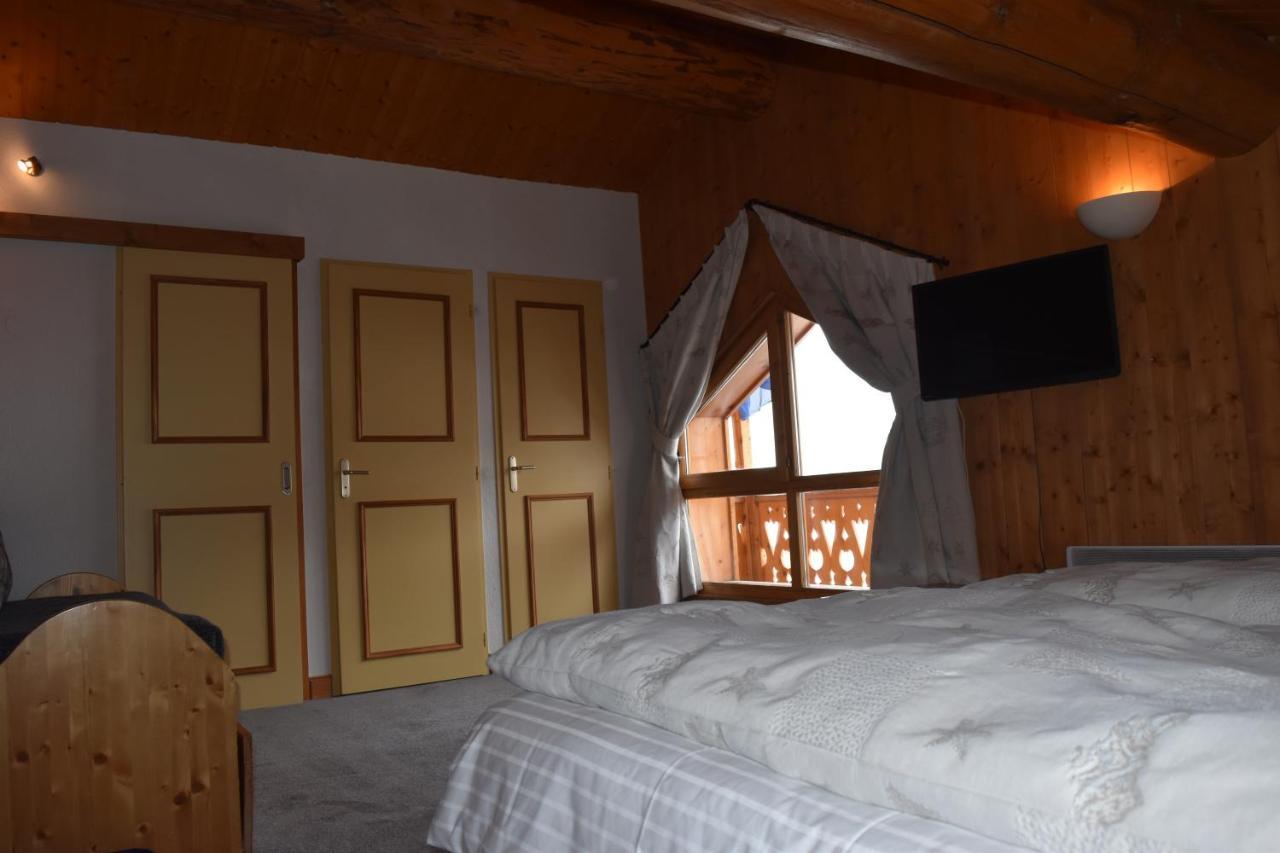 לה סזי Le Chalet D'Eleonore מראה חיצוני תמונה
